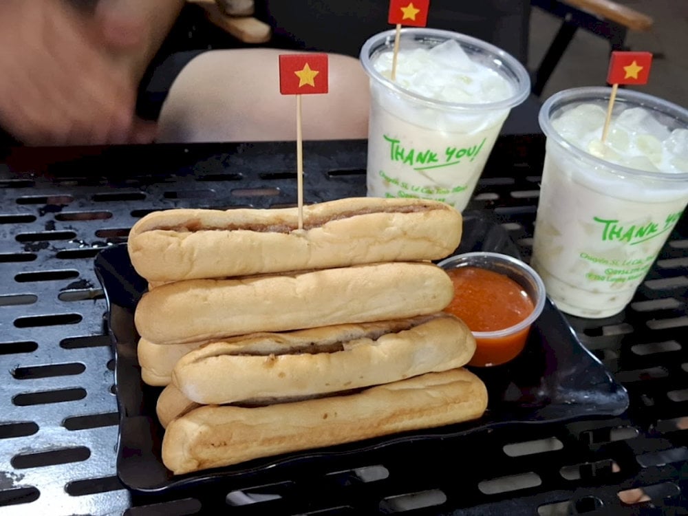 Bánh mì cay cô My